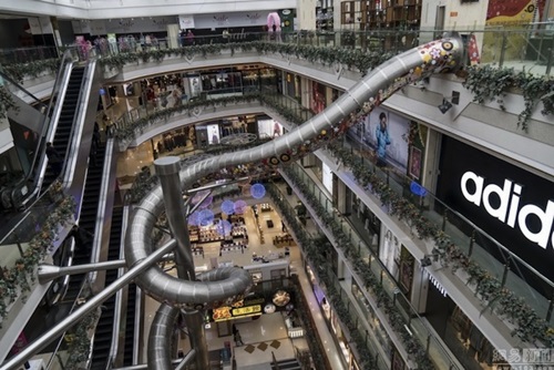 pudong_mall_slide_8
