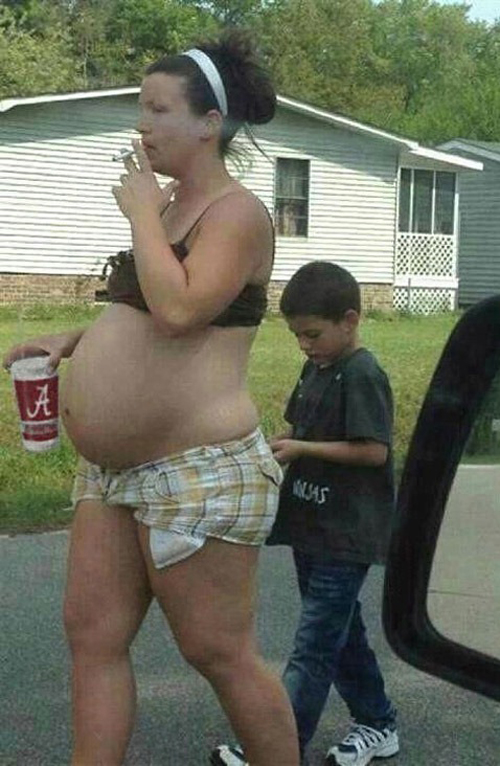mom10