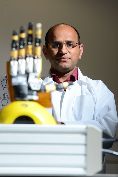 PAY-Dr-Ravinder-Dahiya (1)