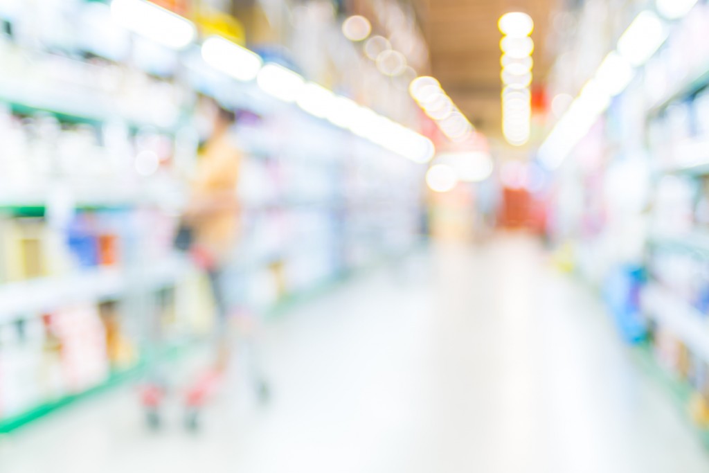 Blurred background,Customer shopping at Supermarket store blur b