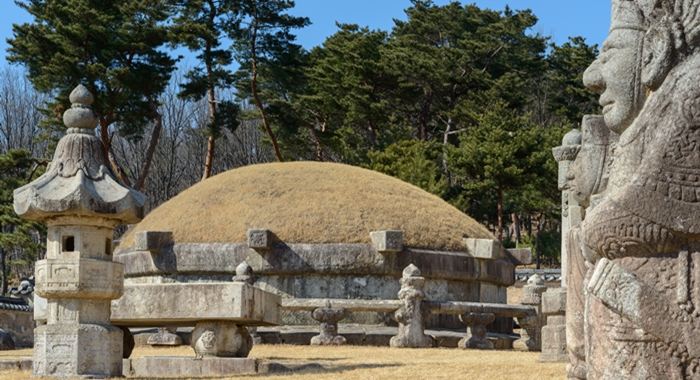 Korean royal tomb
