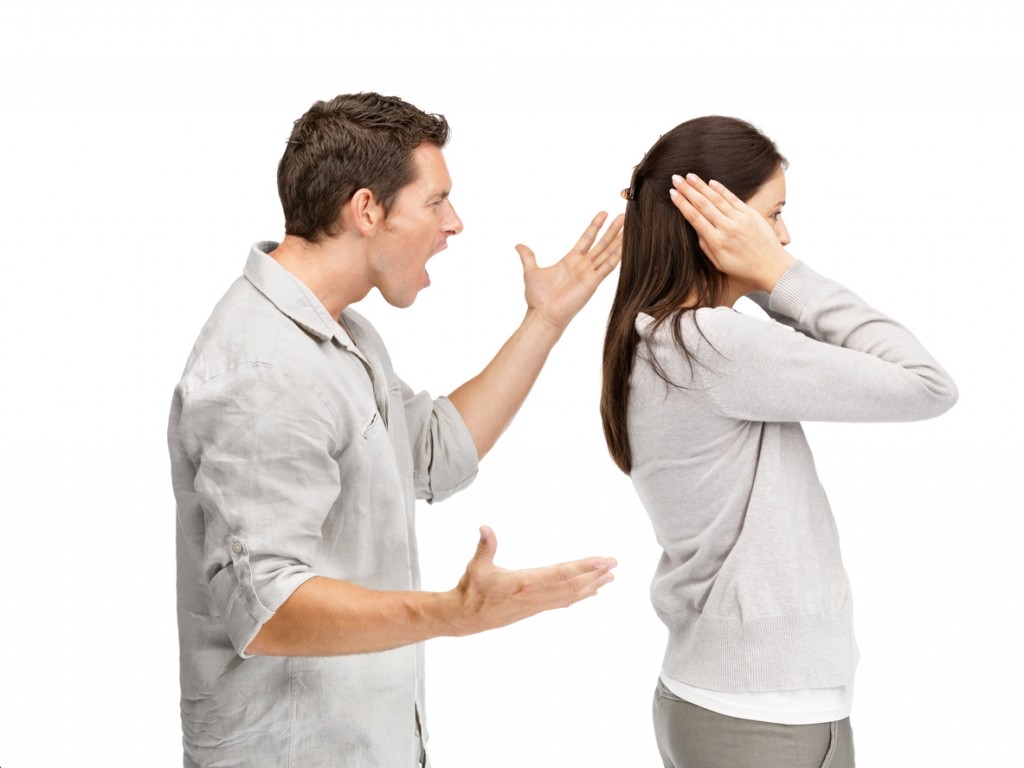 Relationship conflict - Young woman gets earful from annoyed boyfriend