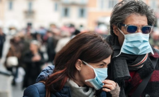 이탈리아에서도 신종 코로나 바이러스 감염증 ‘코로나19’가 빠르게 확산돼 당국이 비상에 걸렸다. ANSA 통신 등에 따르면 이탈리아 보건당국은 현시지각으로 23일 밤 현재 전국의 코로나19 확진자 수가 사망자