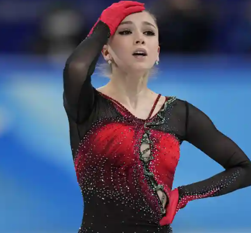 베이징 2022 동계 올림픽에 출전 중인 러시아 피겨 스케이팅 선수 카밀라 발리예바가 금지 약물을 사용한 것으로 확인됐다. 사용시기는 지난해 12월이다. 국제올림픽위원회(IOC)는 11일 정례 브리핑에서 발리예바가 이번