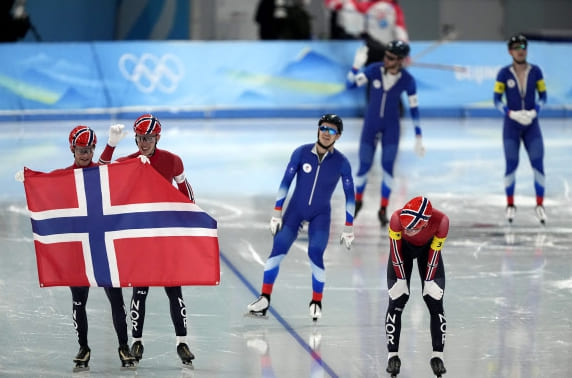 전세계 논란 중인 러시아 선수 은메달 세레머니 대참사 (+사진)