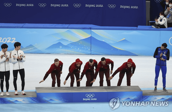 실시간 중국 빡치게 한 쇼트트랙 캐나다 금메달 세레머니