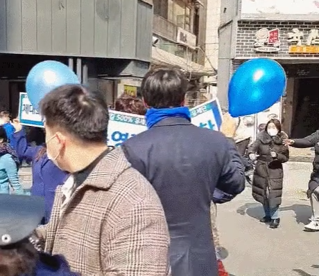 [속보] 민주당 송영길 대표 망치로 머리 피습