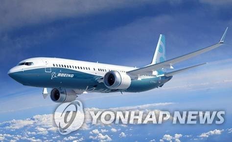 중국 동방항공 소속 보잉 737 여객기가 산에 추락하는 사고가 발생했다. 21일 오후 중국 남부 광시장족자치구에서 승객 133명이 탑승한 보잉 737 여객기가 추락했다. 중국 관영 중앙TV(CCTV)는 이날 윈난성 쿤밍을 출