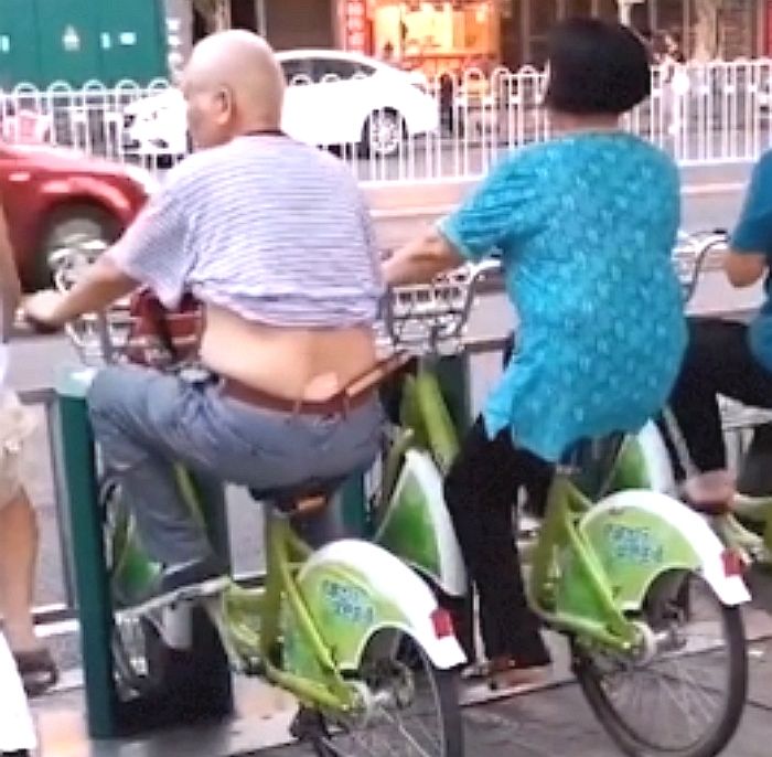 중국 길거리에'공유 자전거' 설치해뒀더니 생긴 충격 사건