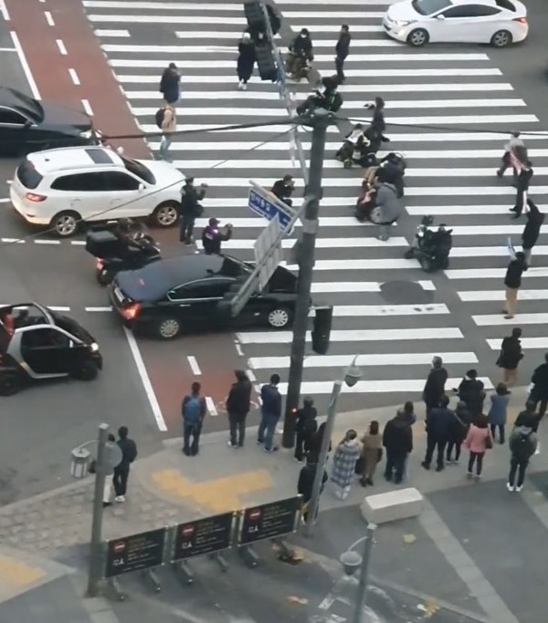 전국장애인차별철폐연대 전장연 도로 위 시위 현장