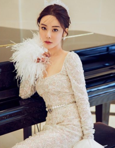 홍콩 유명 모델 애비 최 냉장고 냄비에서 시신 발견 전남편 가족 체포