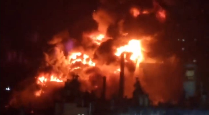 헬기 9대 투입됐지만 여전히 불타는 한국타이어 대전공장 화재
