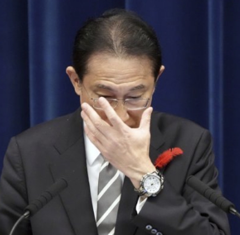 기시다 총리 일본 정부 한국 민주당 전용기 독도 방문에 공식 항의
