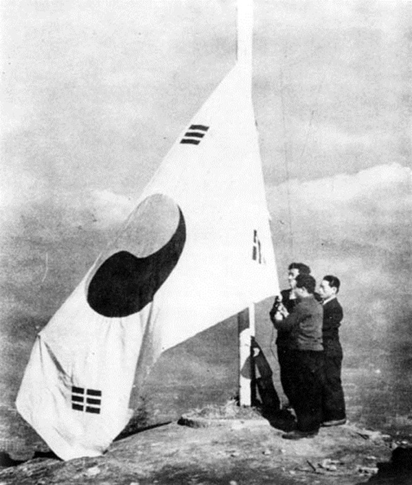 005