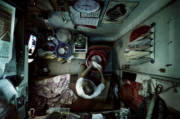 Shocking-aerial-photos-of-cramped-Hong-Kong-apartments-Hong-Kong-22-Feb-2013