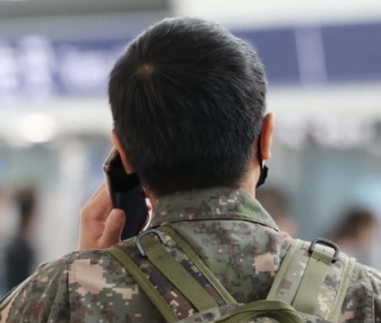 군대 병사와 간부 머리 길이 두발 규정 통일화 실제 내용에 모두 놀랐다 - 포스트쉐어 군대 병사와 간부 머리 길이 두발 규정 통일화 실제 내용에 모두 놀랐다 - 포스트쉐어
