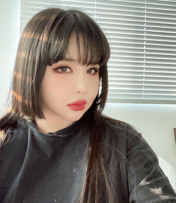 2ne1 출신 박봄 나이 마흔살되고 인스타에 올린 생일 근황 화제