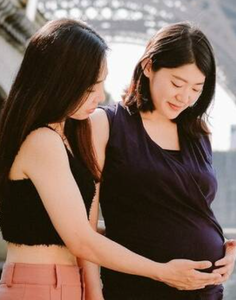 국내 첫 레즈비언 부부 임신 성공 9월 국내에서 출산한다 정체 임신 방법 포스트쉐어